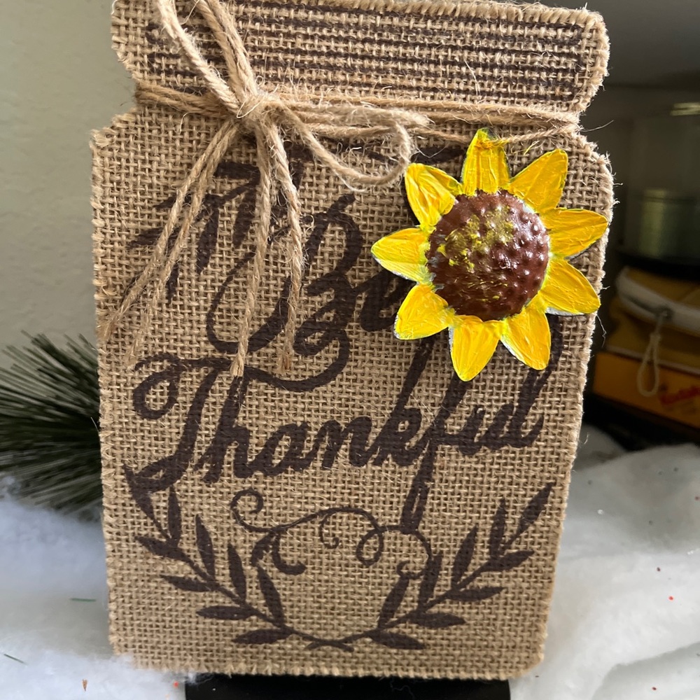 “BE THANKFUL” THICK WOODEN FREE STANDING FALL DECOR WITH SUNFLOWER